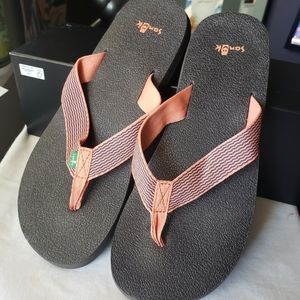 Sanuk Yoga Mat Webbing Brown Sandal